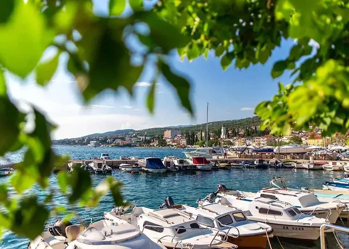 Διαμέρισμα In 51788 *