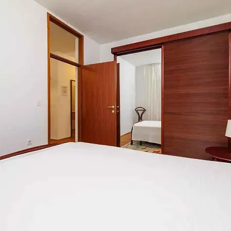 Apartman In 51788 *